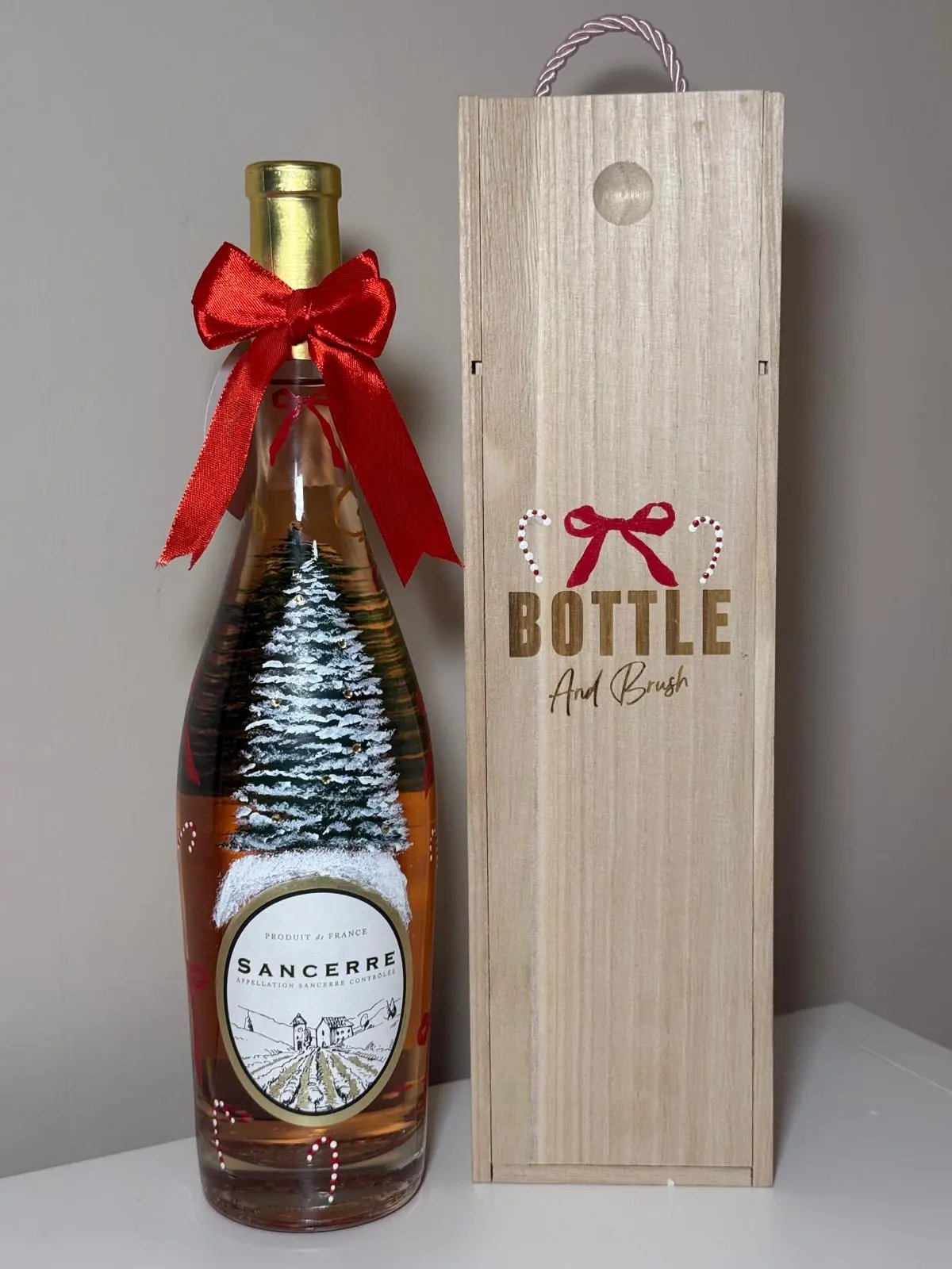 Hand painted Christmas theme wine box with matching bottle