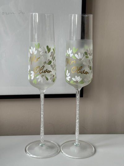 Personalised champagne flute for Mr and Mrs wedding gift
